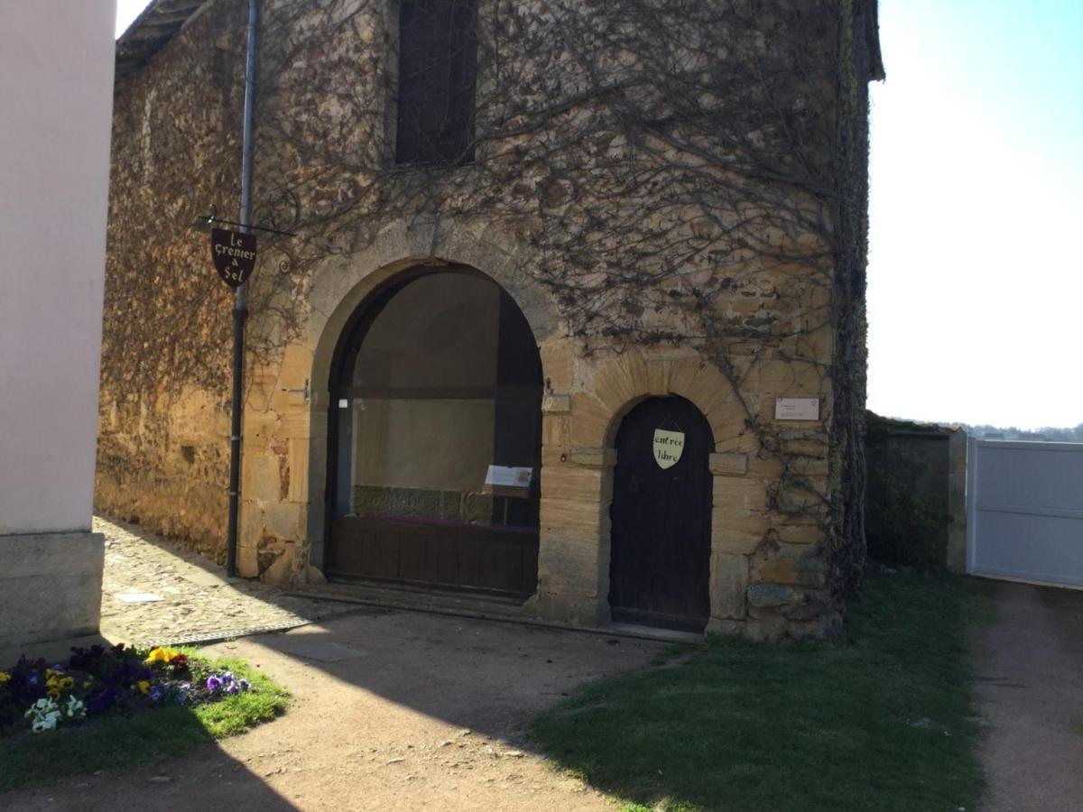 Gite De Belle Vue Semur-en-Brionnais Exterior foto